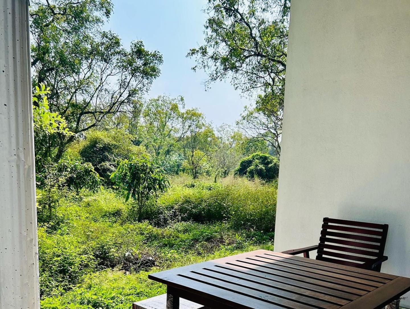 Neem Holiday Bungalow Yala Tissamaharama Exterior foto